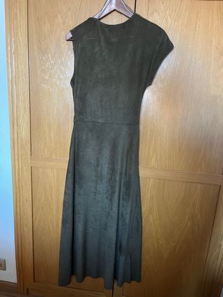 Vestido efecto ante Zara verde oliva
