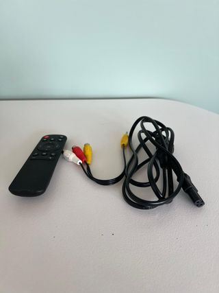 Proyector Portátil Artlii Negro