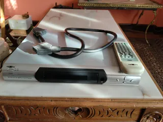 Reproductor DVD UPXUS con Mando y Cable SCART