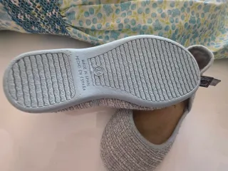 Vestido niña 2 años( regalo calzado talla 24)