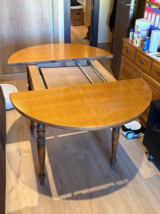 Mesa de comedor extensible de madera