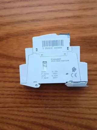 CONTACTOR HAGER ESC225