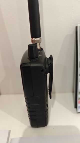 Uniden BCD325P2 TrunkTracker V Scanner