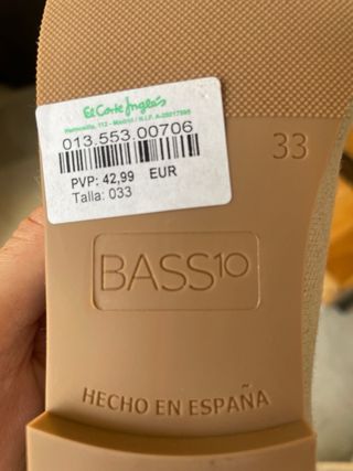 Zapatos ceremonia niña Bass10 T.33. Sin estrenar.