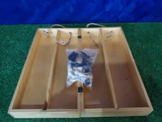 Ajedrez de madera con caja-tablero plegable
