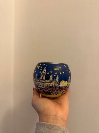 Porta candela decorato con scena notturna di Vienn