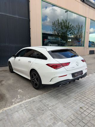 Mercedes-Benz CLA CLA 200 D DCT Shooting Brake