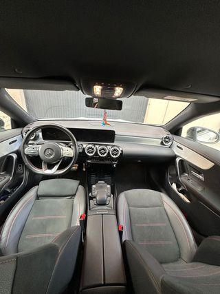 Mercedes-Benz CLA CLA 200 D DCT Shooting Brake