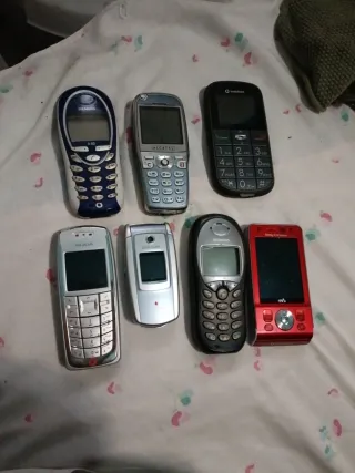 Lote 7 Teléfonos Móviles Antiguos