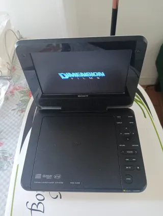Reproductor DVD portátil Sony DVP-FX780