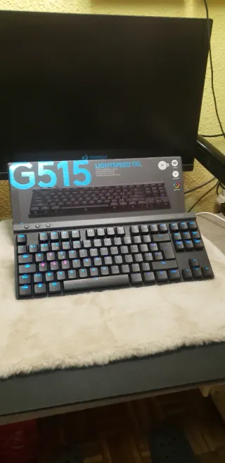 Teclado Logitech G515 Lightspeed TKL