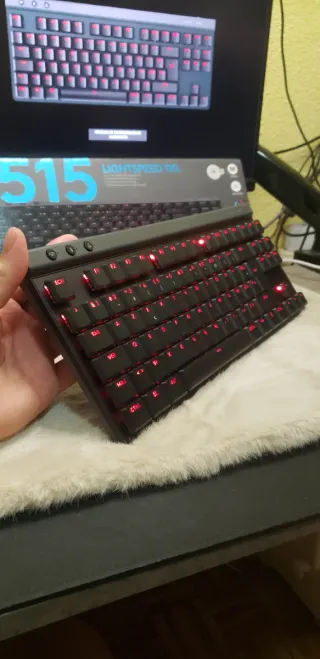 Teclado Logitech G515 Lightspeed TKL