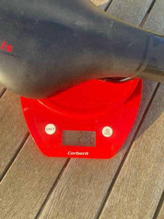 Sillín de bicicleta TölS negro