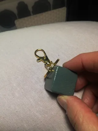 Portachiavi colorati  di gufi stilizzati