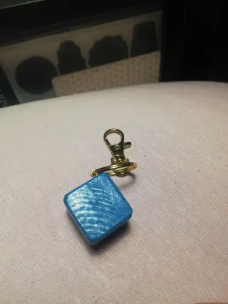 Portachiavi colorati  di gufi stilizzati