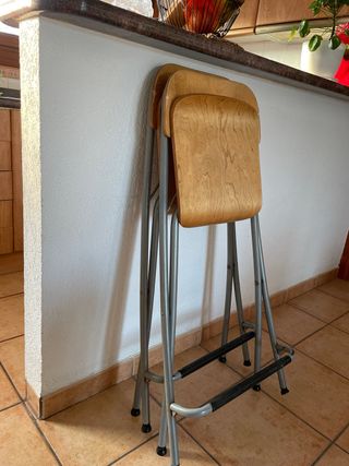 Taburetes madera y metal (2 unidades)