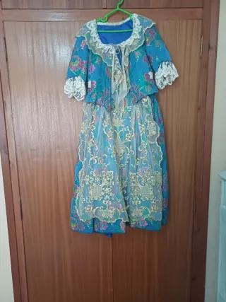 Traje de Fallera Niña Azul y Rosa, siglo XVIII