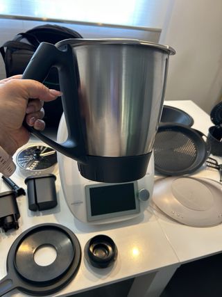 Thermomix TM6 +Accesorios Cortador y Espiralizador