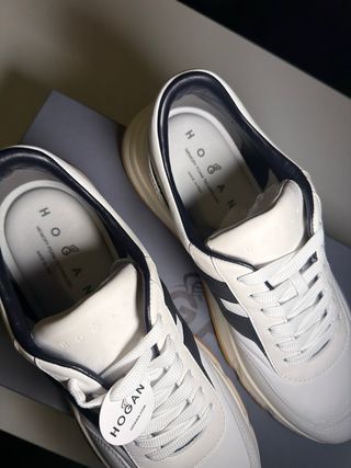 Zapatillas Hogan Hyperlight Blancas y Azul Marino