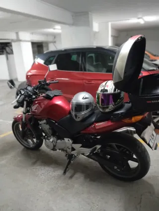 Honda CBF 500A + Equipo Completo