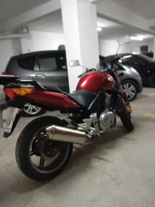 Honda CBF 500A + Equipo Completo