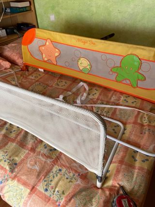 Vallas para cama 110cm y 150cm. 20€ las dos