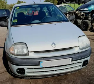 Renault Clio 2001