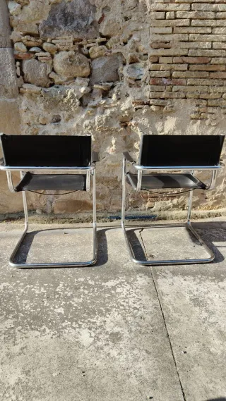 Sillas Bauhaus Cuero y Metal