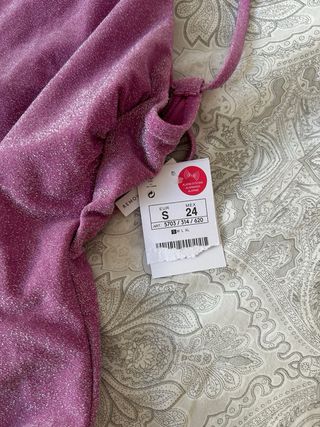 Bañador rosa brillante talla 52