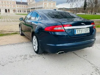 Jaguar XF 2011