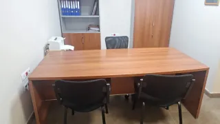 Escritorio de oficina madera y metal