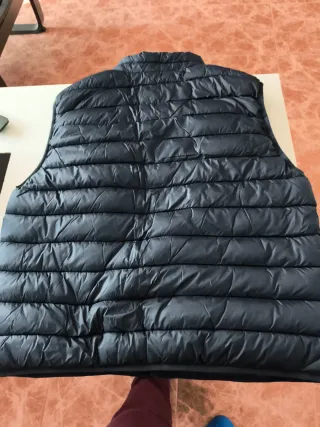 Chaleco acolchado negro