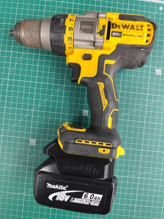 Adaptador Dewalt para Batería Makita