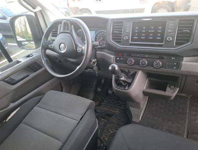 Volkswagen Crafter 30 Furgón Medio L3H3 2.0 TDI 14