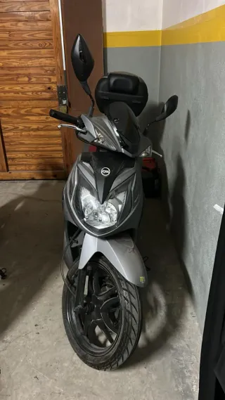 Sym Symphony 125cc Scooter