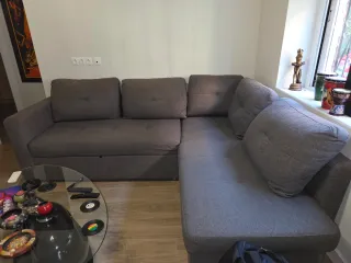 Sofá chaise longue gris y negro