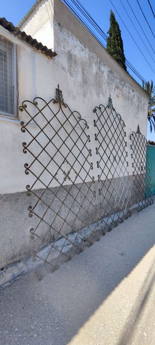 Vallas de hierro forjado antiguas
