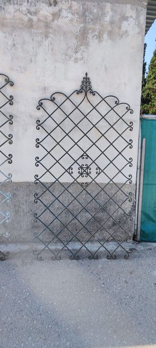 Vallas de hierro forjado antiguas