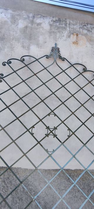 Vallas de hierro forjado antiguas