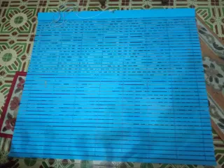 Persiana Madera Maciza Azul, en Excelente Estado.