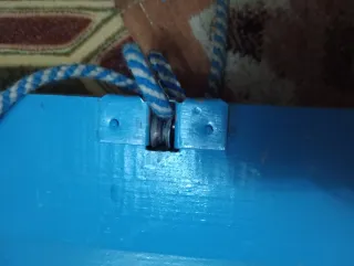 Persiana Madera Maciza Azul, en Excelente Estado.