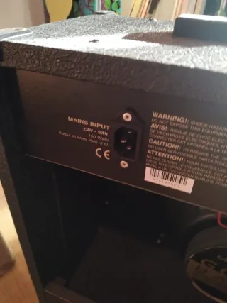 Amplificador Marshall Valvestate VS65R