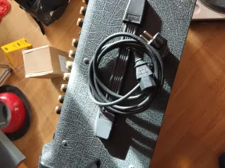 Amplificador Marshall Valvestate VS65R