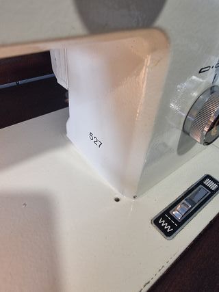 MÁQUINA DE COSER REFREY 527 SEMI INDUSTRIAL