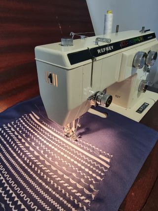 MÁQUINA DE COSER REFREY 527 SEMI INDUSTRIAL