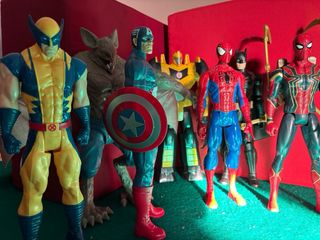 Colección 17 Figuras Marvel y Acción 30cm