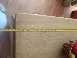 Mesa madera extensible con ruedas y 2 taburetes