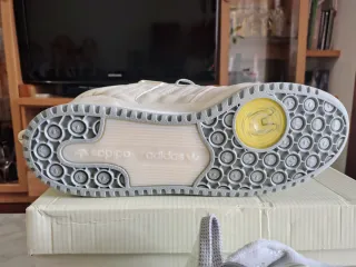 Adidas Forum x Bad Bunny Talla 43 1/3