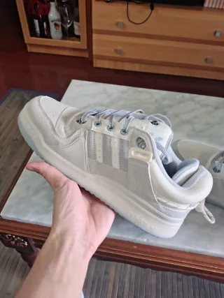 Adidas Forum x Bad Bunny Talla 43 1/3