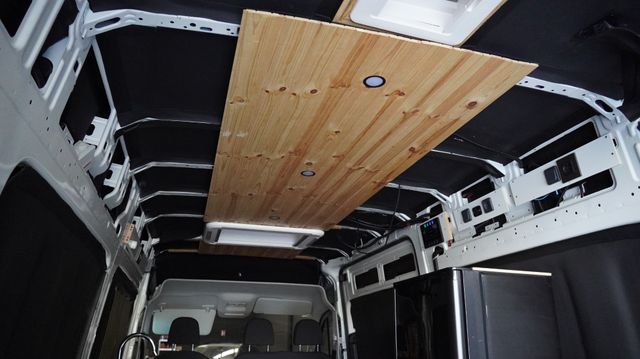 Volkswagen Crafter 35 Furgón BL TA L4H3 2.0TDI 103kW(140CV)